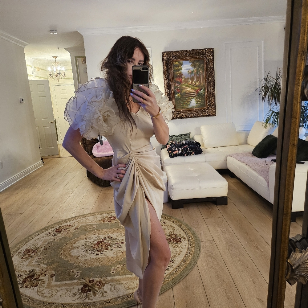 Dress - Picture 10 of 12
